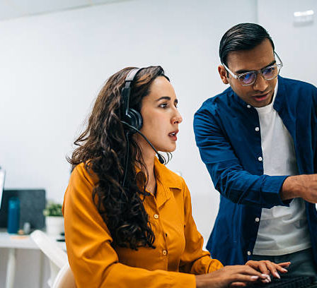 Par exemple, dans le cadre du SEO Immobilier Paris, chaque page dédiée à un quartier ou à un type de bien peut