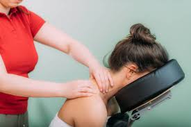 massage assis à Lyon