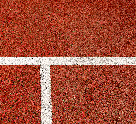 construction court de tennis terre battue à Toulon