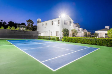 renovation court de tenis