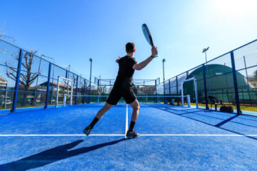 Construction court de padel