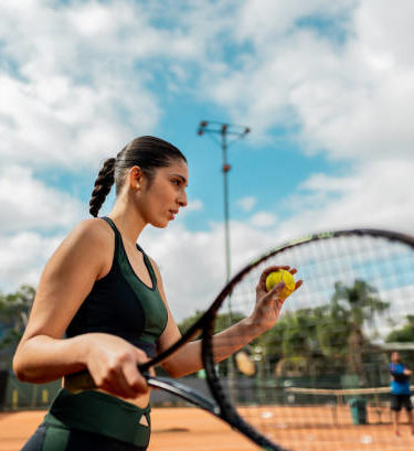 construction court de tennis en terre battue à Mougins